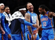 九游娱乐登录-快船队球员发挥出色，晋级NBA季后赛半决赛