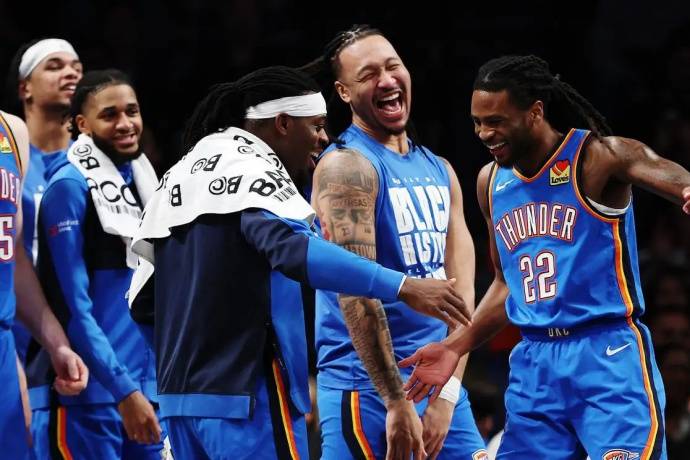 快船队球员发挥出色，晋级NBA季后赛半决赛
