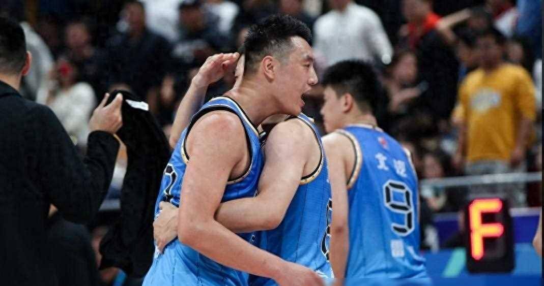 关于生死对决！球场上的胜利之战的信息